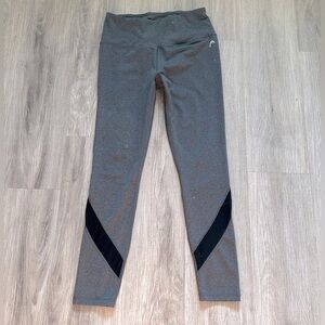 HEAD women’s grey athletic workout leggings in new condition.27”L with 10” rise